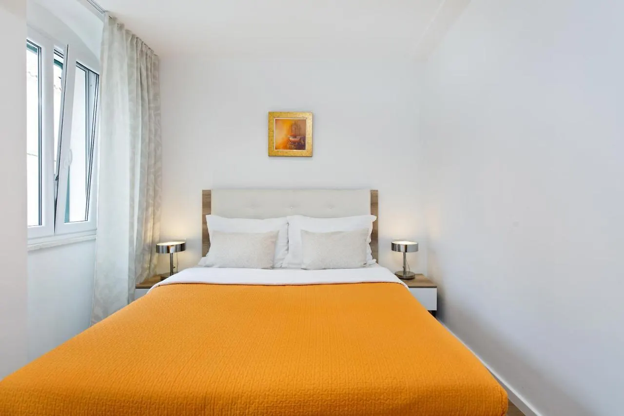 Dominus Apartment Split